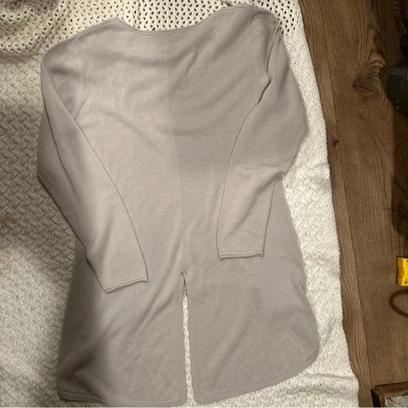 Stella Carakasi tunic Women's
Medium Gray good condition - Picture 2 of 9